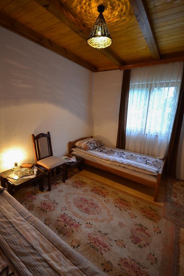 Hotel Antik Foca Zewnętrze zdjęcie