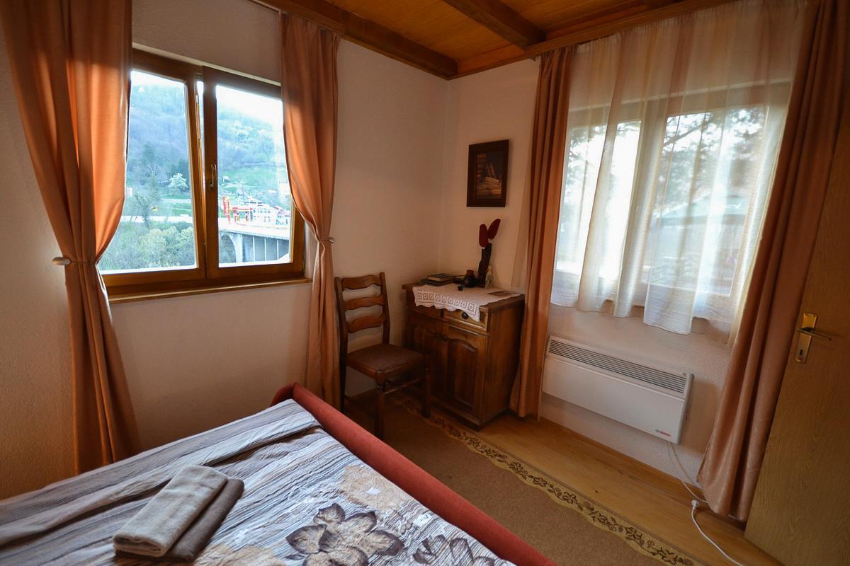 Hotel Antik Foca Zewnętrze zdjęcie